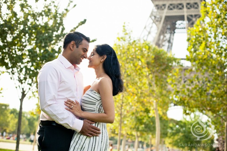 engagement photos in paris sarahd dawson photography-4